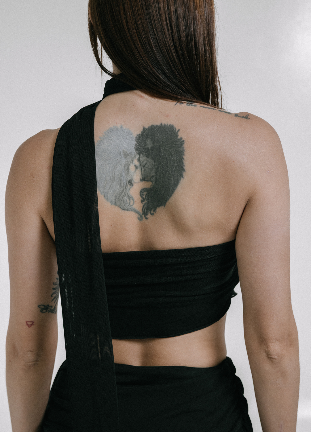 Sculpt Wrap Top Negro